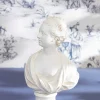 Ameile Bust