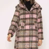 Archelo Hooded Coat In Pink