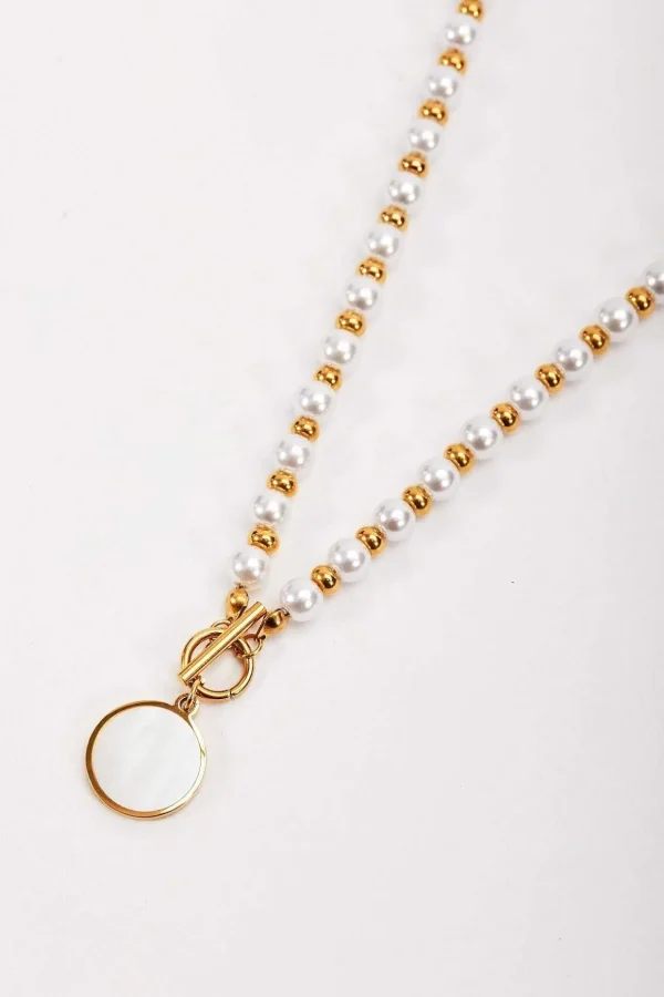Beaded T-Bar Pendant Necklace