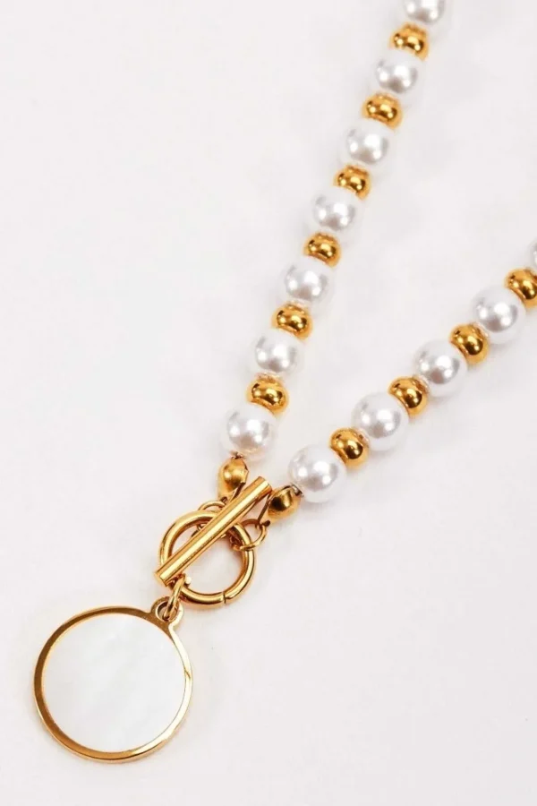 Beaded T-Bar Pendant Necklace