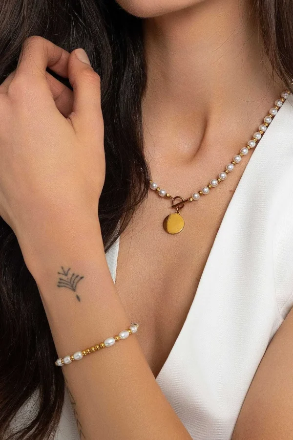 Beaded T-Bar Pendant Necklace