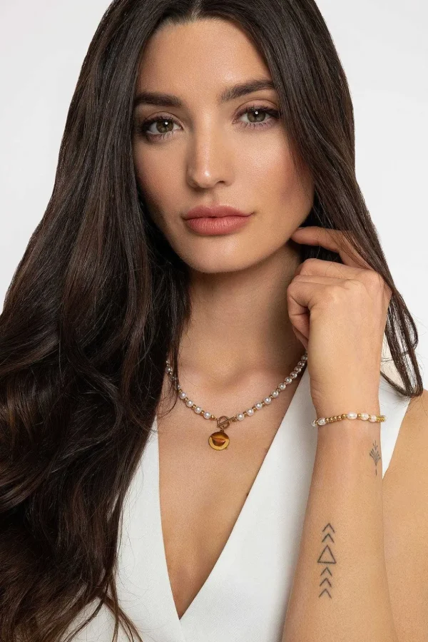 Beaded T-Bar Pendant Necklace