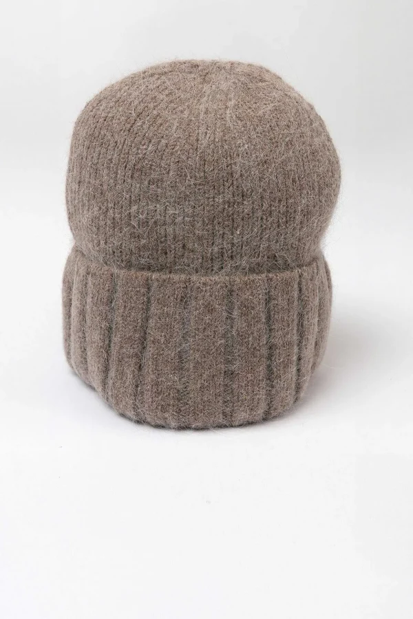 Beanie In Brown