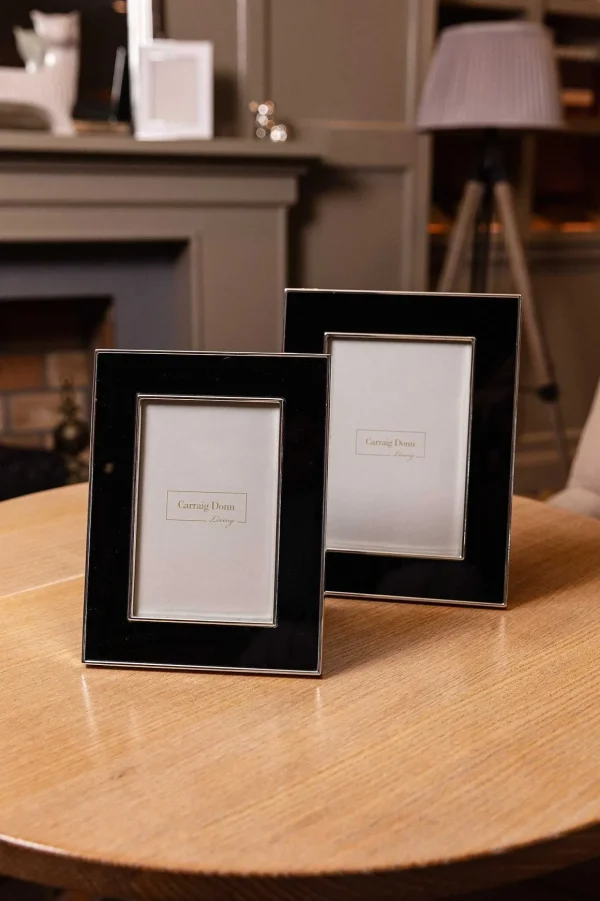 Black & Silver Photo Frame In 4X6\\