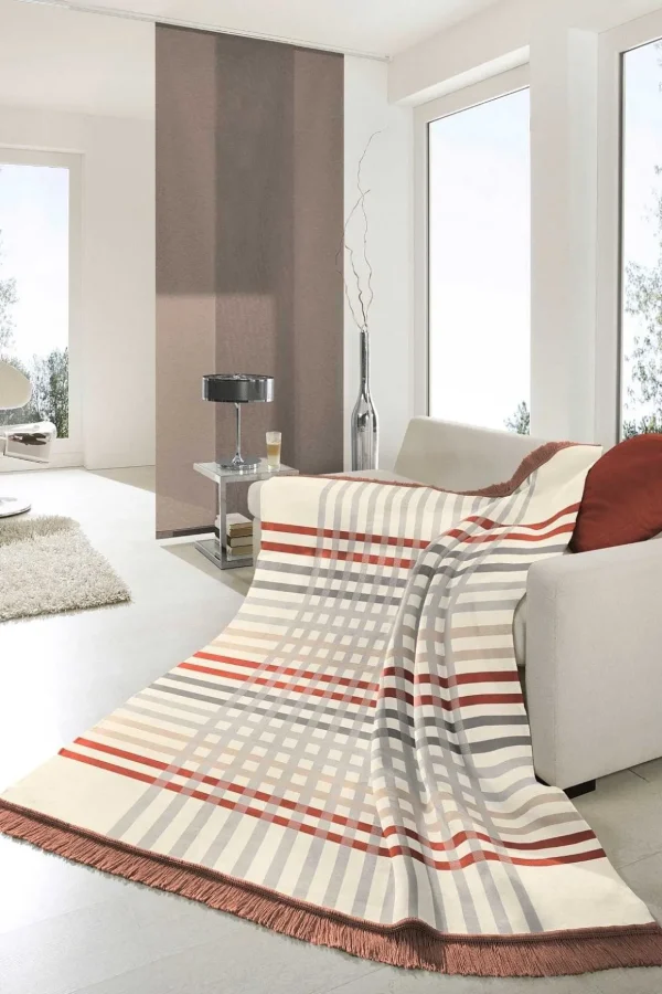 Border Check Rust Blanket
