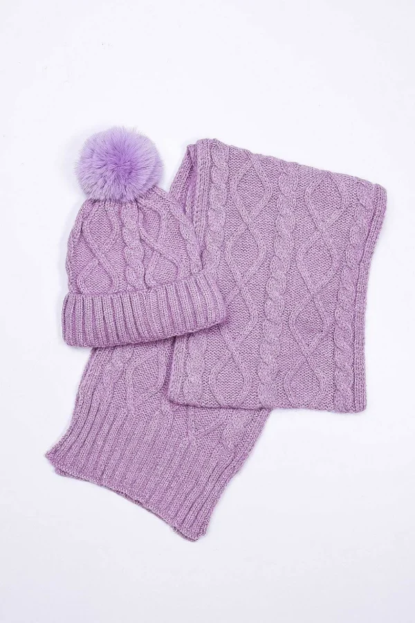 Boxed Beanie And Scarf In Lilac