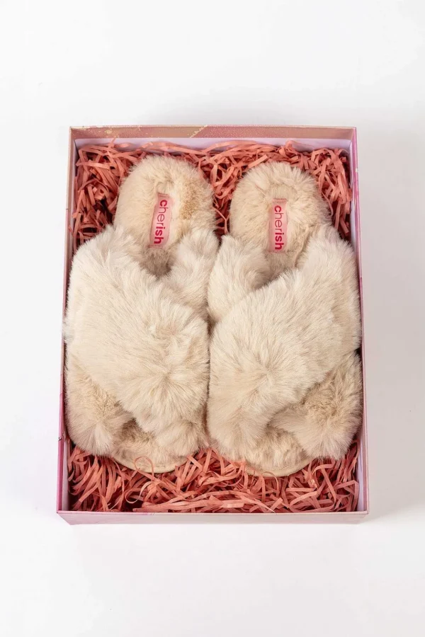 Boxed Cream Faux Fur Quilted Slipper