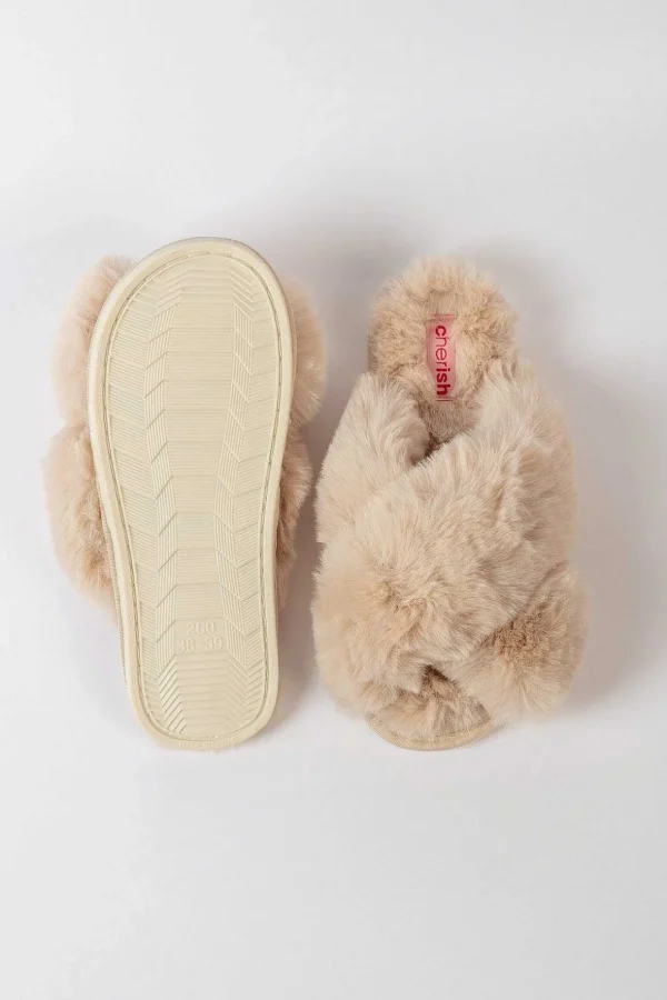 Boxed Cream Faux Fur Quilted Slipper