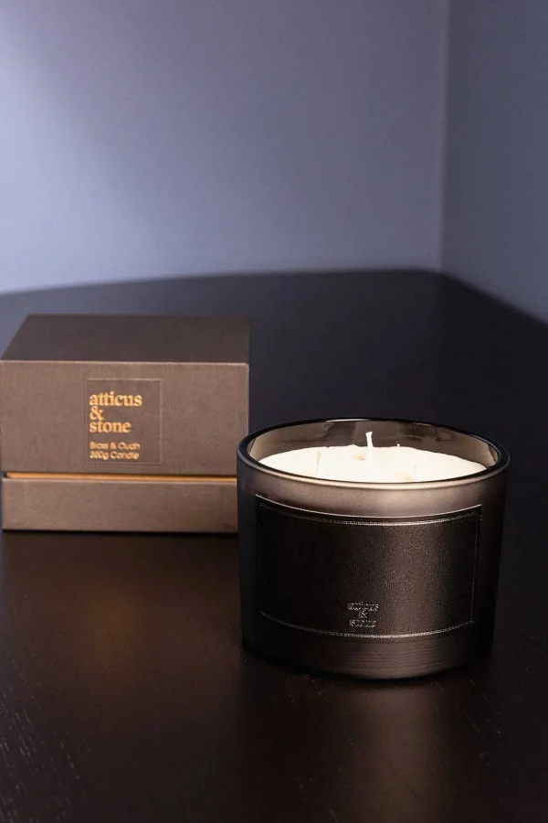 Brass And Oudh 3 Wick Candle