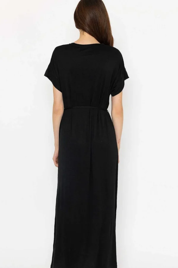 Bypireni Black Midi Dress