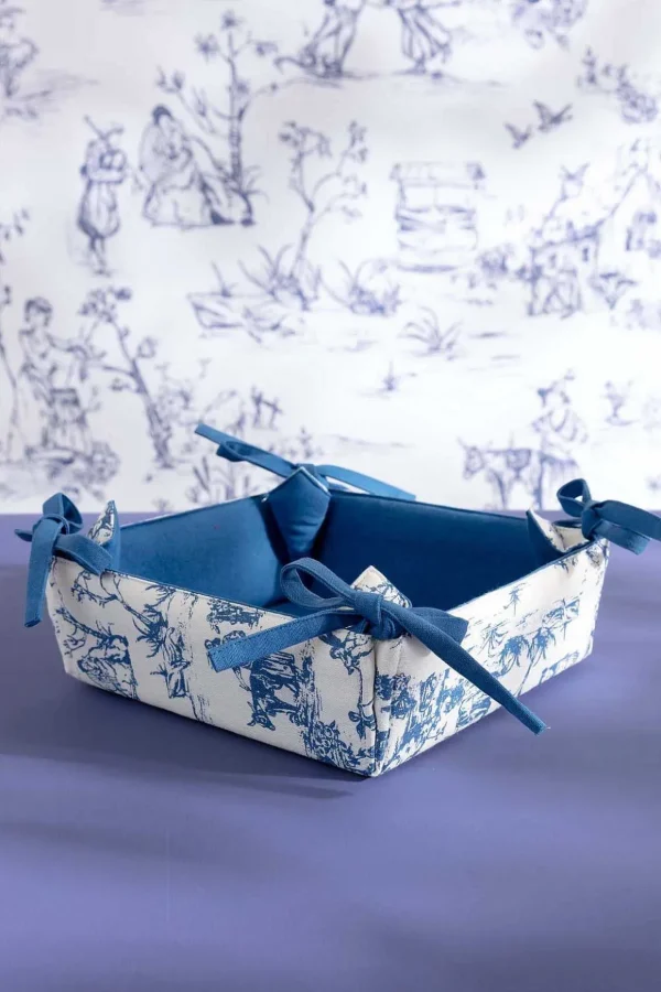 Celine Bread Basket