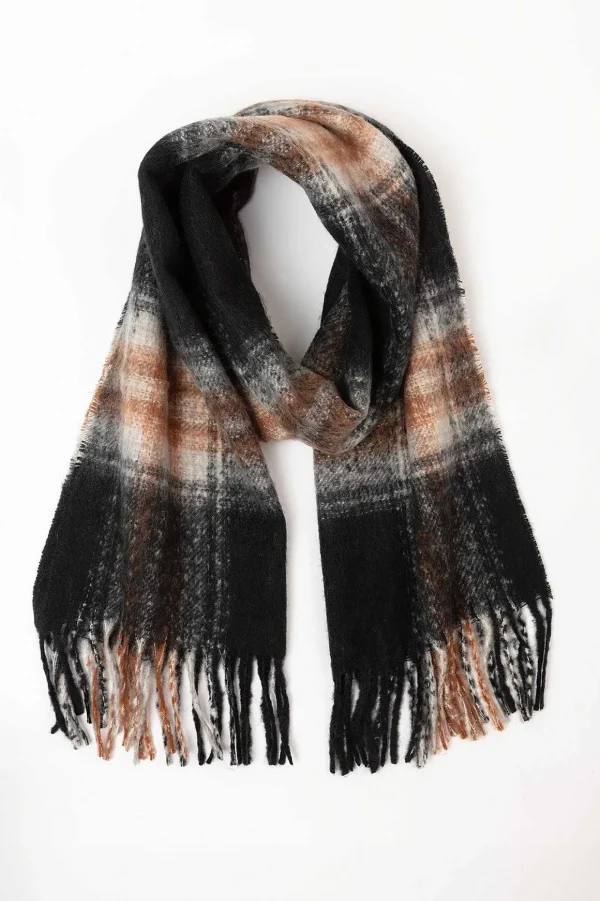Check Scarf In Black