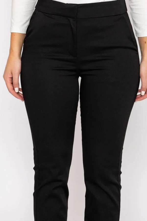 Chino Pant In Black