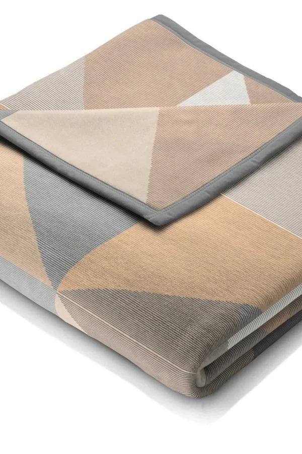 Composition Stone Sofa Blanket