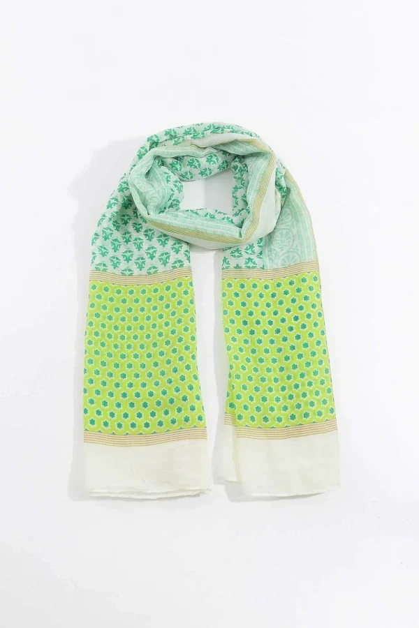 Contrast Green Print Scarf