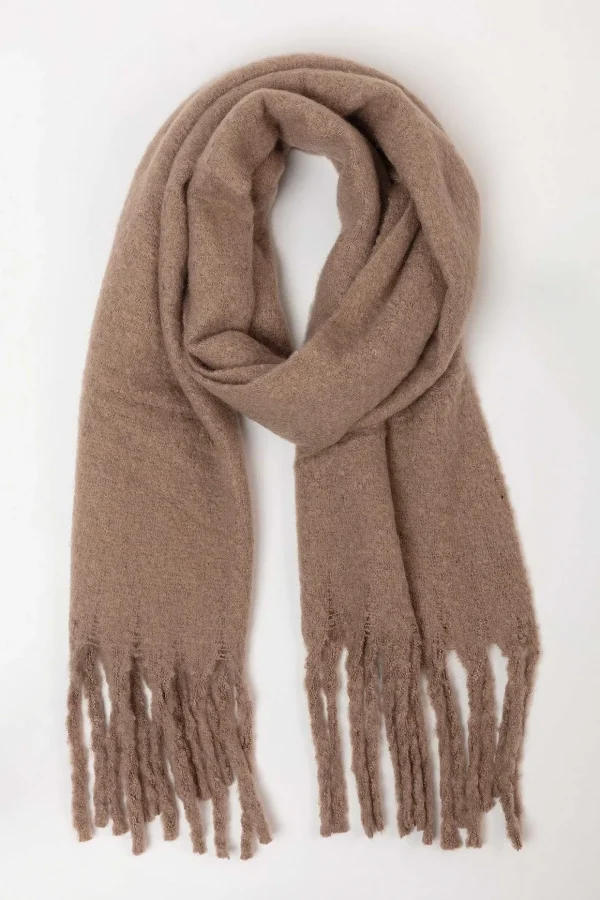 Cosy Scarf In Beige