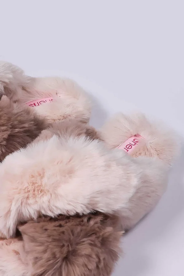 Cream Faux Fur Contrast Slippers