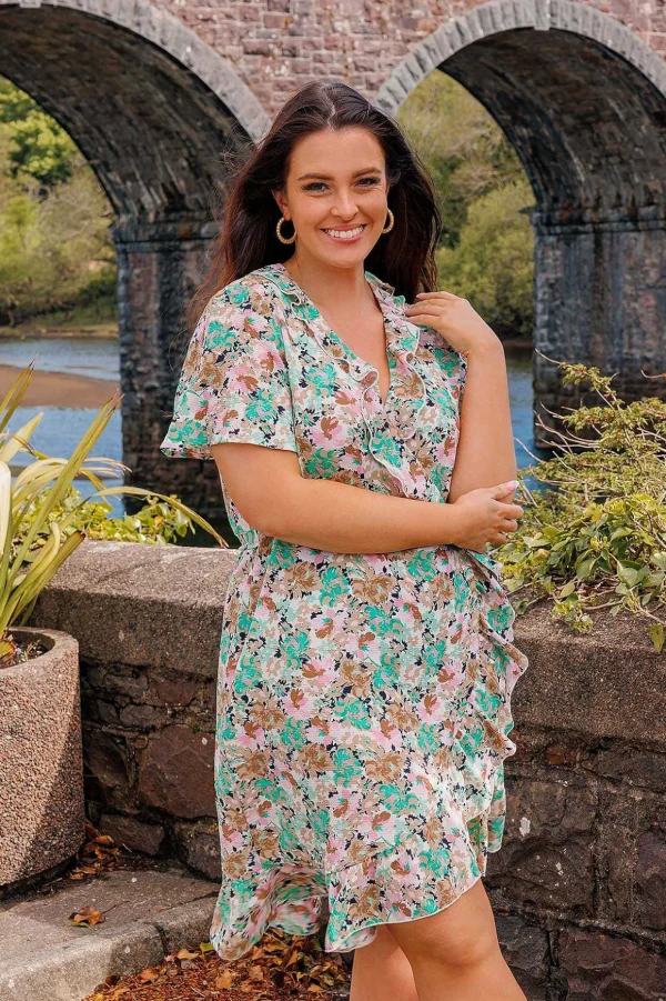 Curve - Delilah Dress In Green