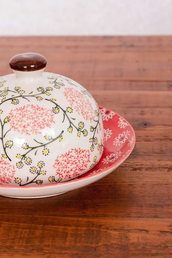 Eclectic Butter Dome Fl