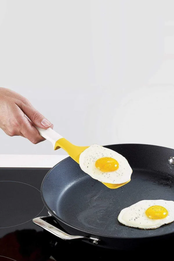 Elevate Egg Spatula