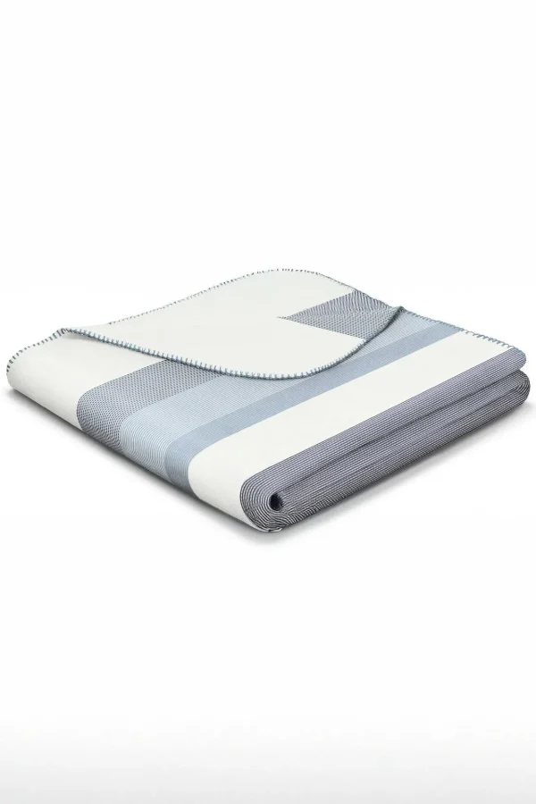 Exact Blue Blanket