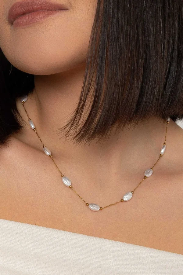 Faux Freshwater Pearl Necklace