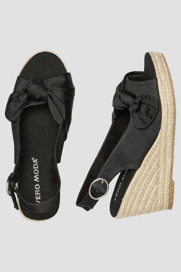 Felia Wedge Espadrille In Black