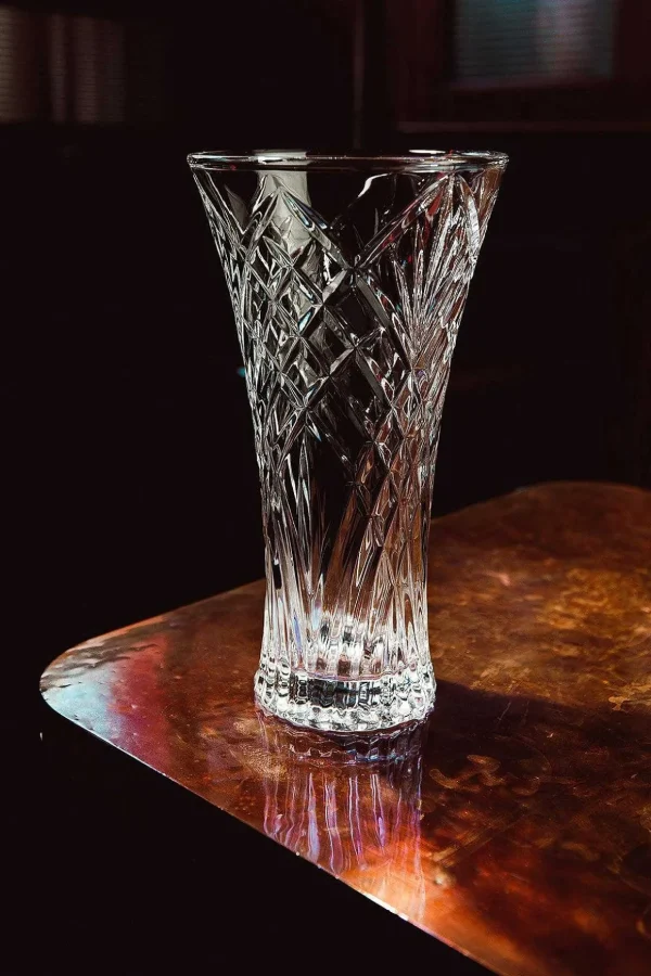 Flared Glass 12\\