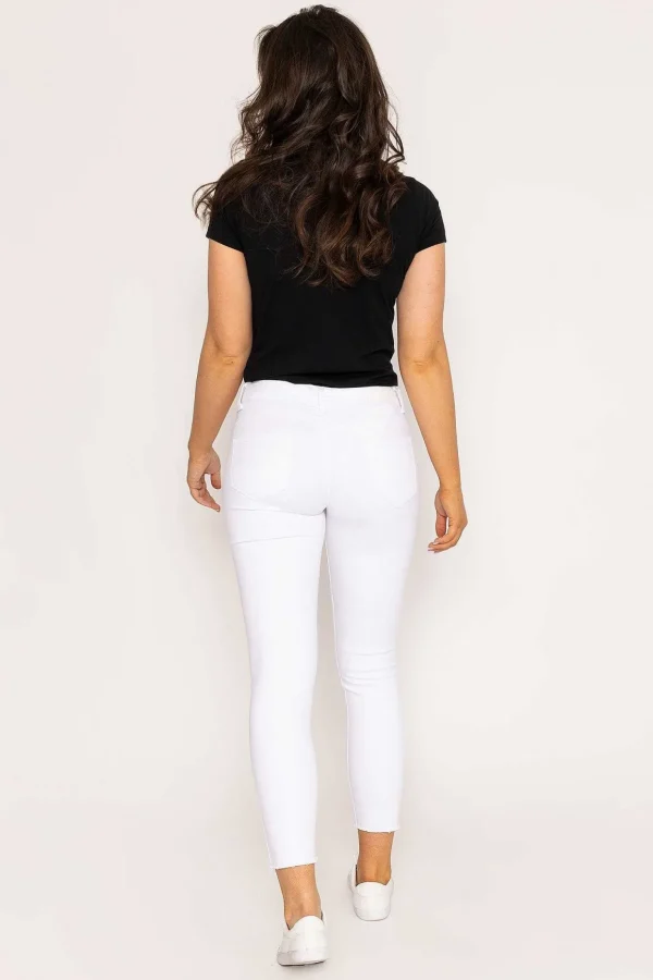Frayed Hem Jeans In White