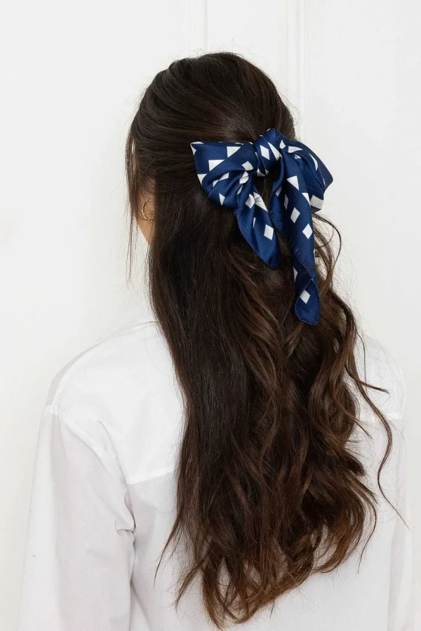 Geo Neckerchief Scarf In Navy