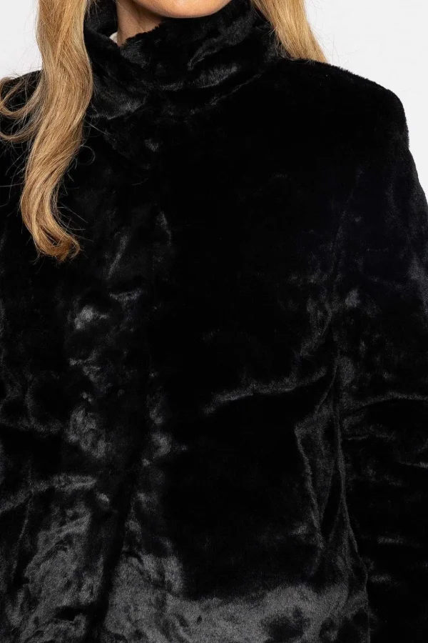 Gigi Jacket In Black