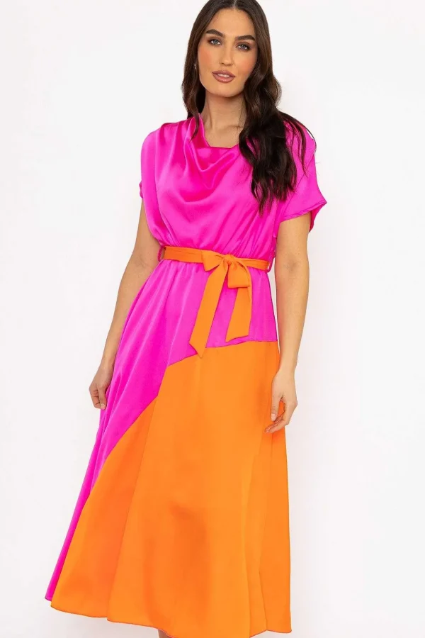 Gigi Midi Dress In Pink