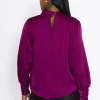 Gigi Sateen Top In Magenta