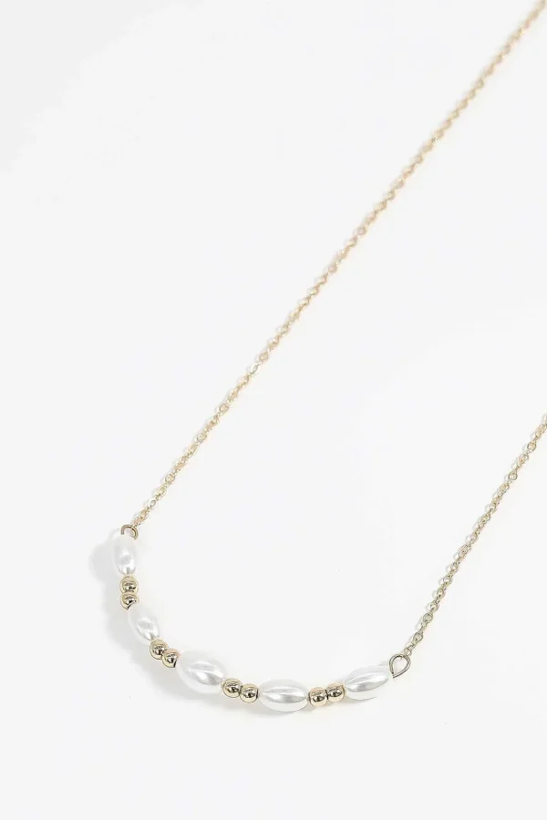 Gold And Pearl Necklace