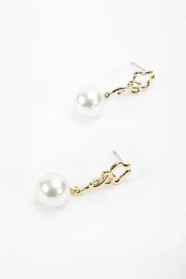 Gold Tone Drop Pearl Earring