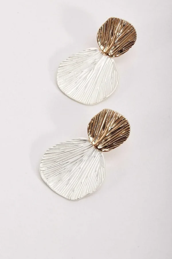 Golden Textured Earrings