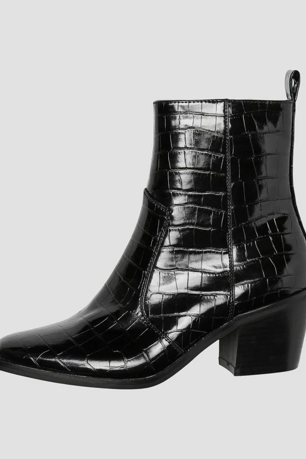 Grila Boot In Black