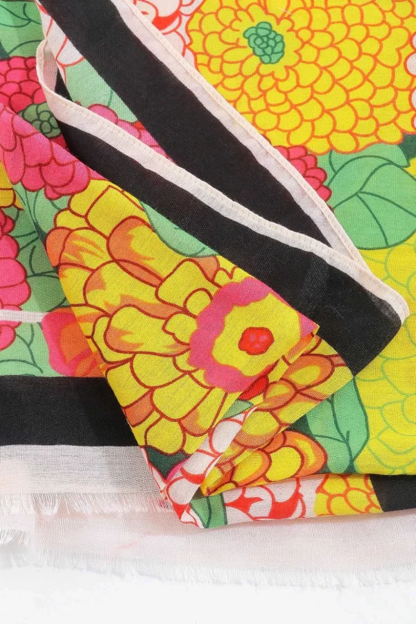 Hydrangea Print Scarf In Pink