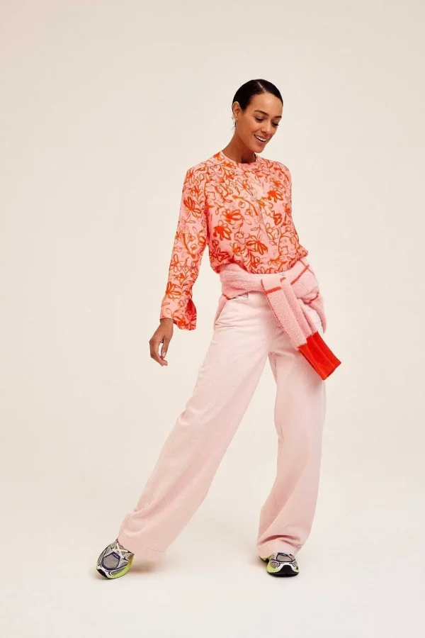 Jake Wide Leg Jeans In Pink