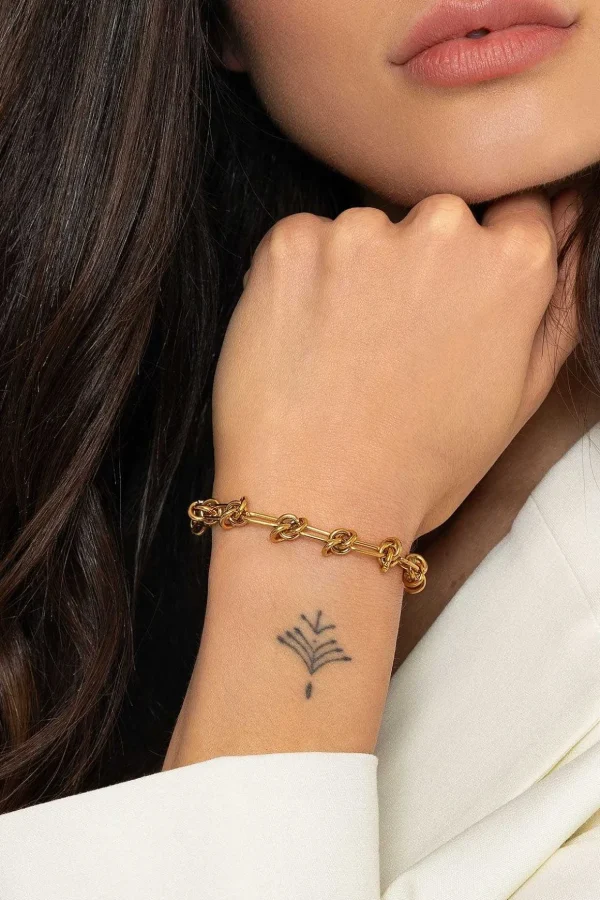 Knot Link Bracelet