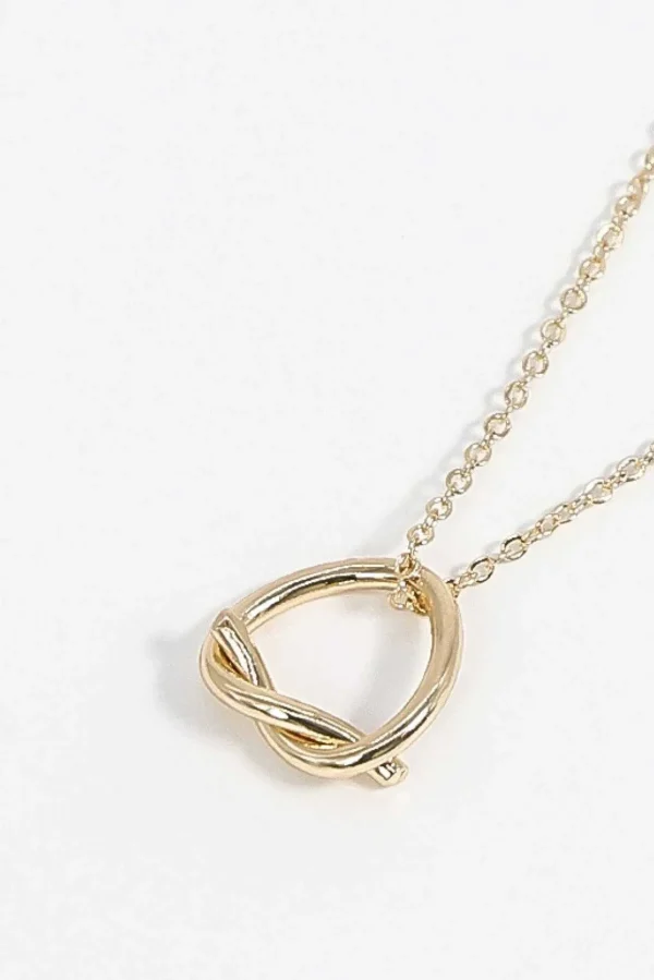 Knot Pendant In Gold
