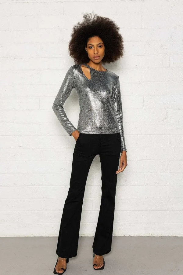 Luxx Top In Silver