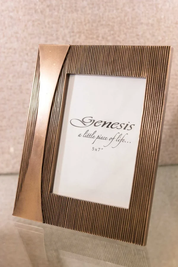 Modern Bronze Frame 6 X 4