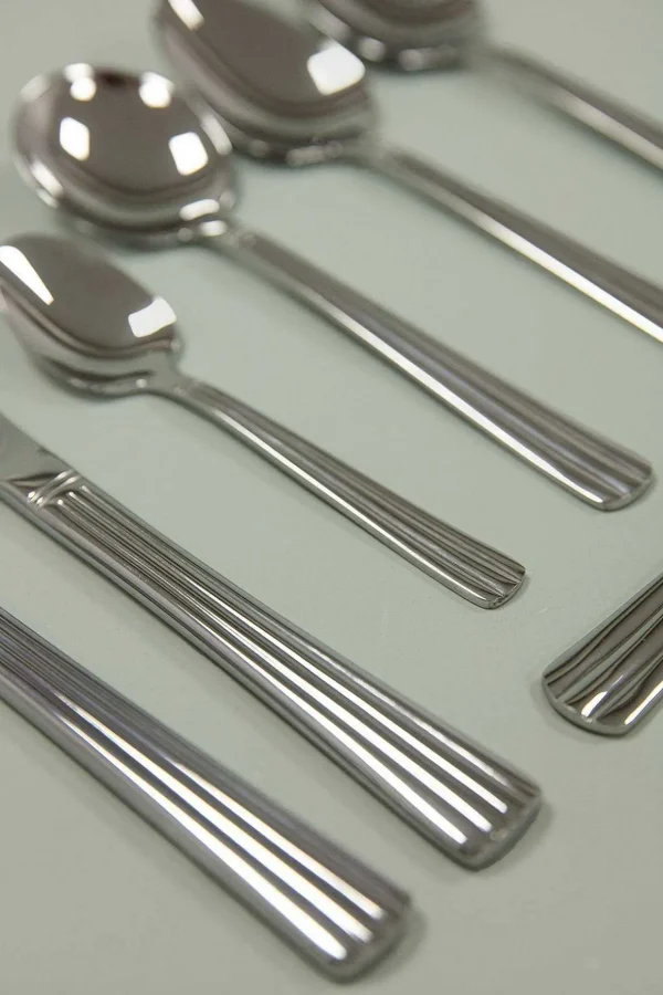Newbridge Nova 44 Piece Cutlery Gift Pack