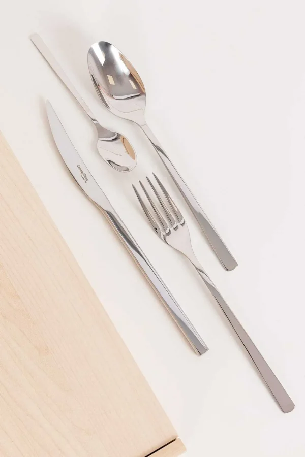 Nomo 24 Piece Cutlery Canteen