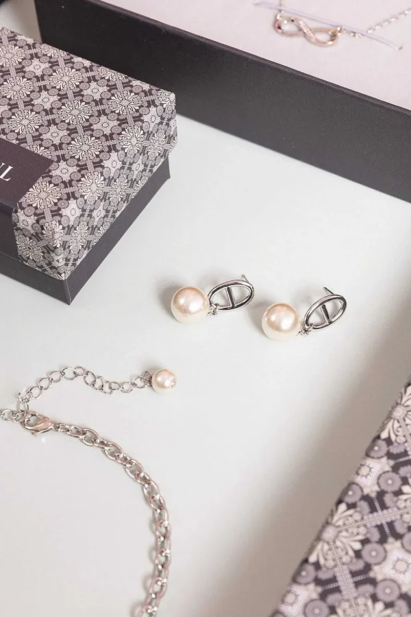 Pearl Link Earrings - Soul Special