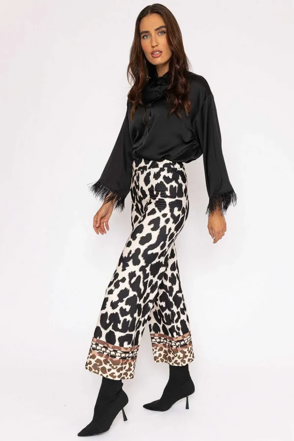 Printed Trousers In Black