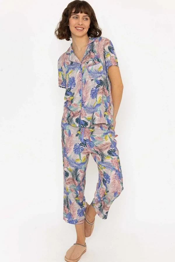 Pyjama Set With 3/4 Leg In Pink Print