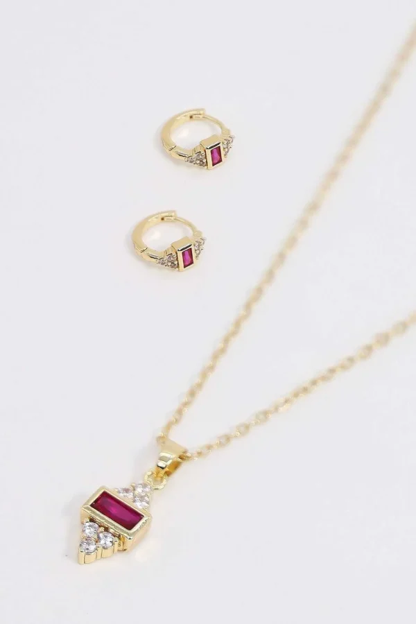 Red Stone Necklace