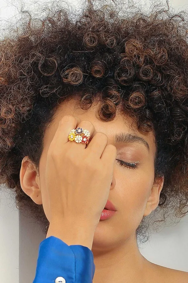 Revolving Cluster Floral Ring